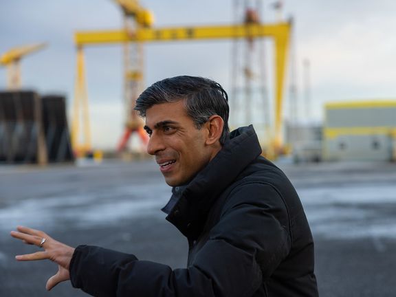 نخستوزیر بریتانیا به خاطر نبستن کمربند ایمنی عذرخواهی کرد