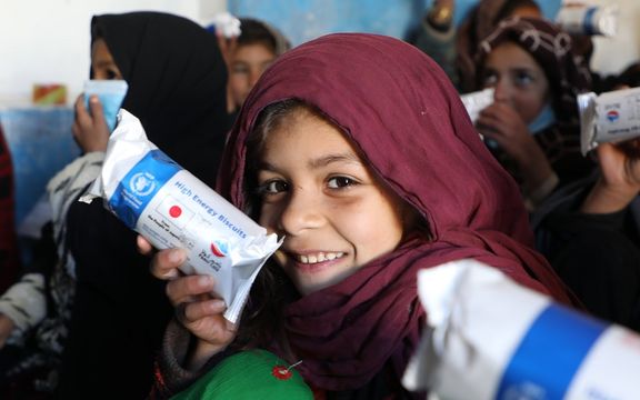 د خوړو نړۍوال پرواګرام: له هرو درېیو افغانو نجونو یوه یې له لومړنیو زدهکړو بې برخې ده