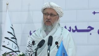 د طالبانو د ریاست الوزرا مرستیال وايي چې د پوهنې نصاب باید عصري غوښتنو ته ځواب ویونکی وي