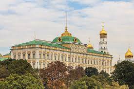 روسي چارواکی: ښايي وېنزویلا او کیوبا ته اټومي توغندي ورکړو