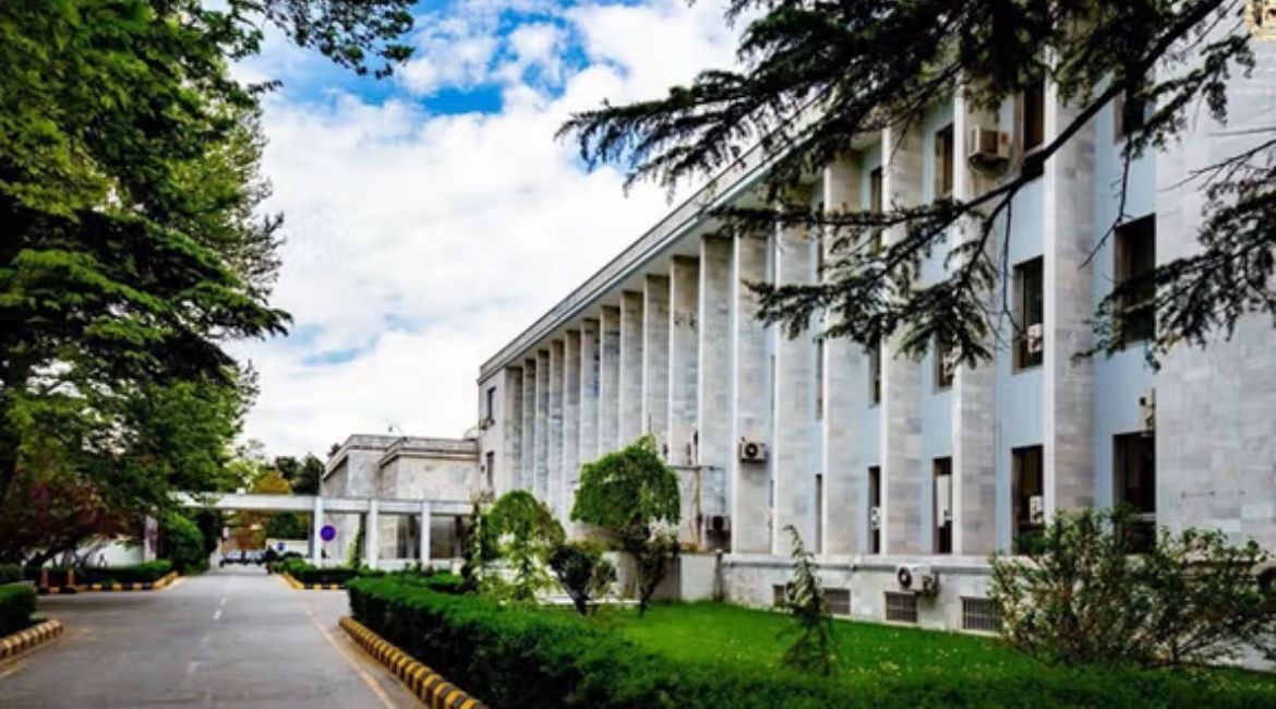 Taliban Condemns Pakistani Drone Strikes, Summons Envoy in Kabul