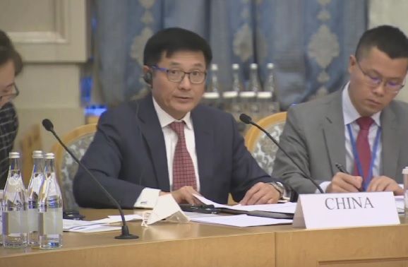 نماینده چین در نشست مشورتی مسکو: امریکا مسئولیت بازسازی افغانستان را بر عهده بگیرد