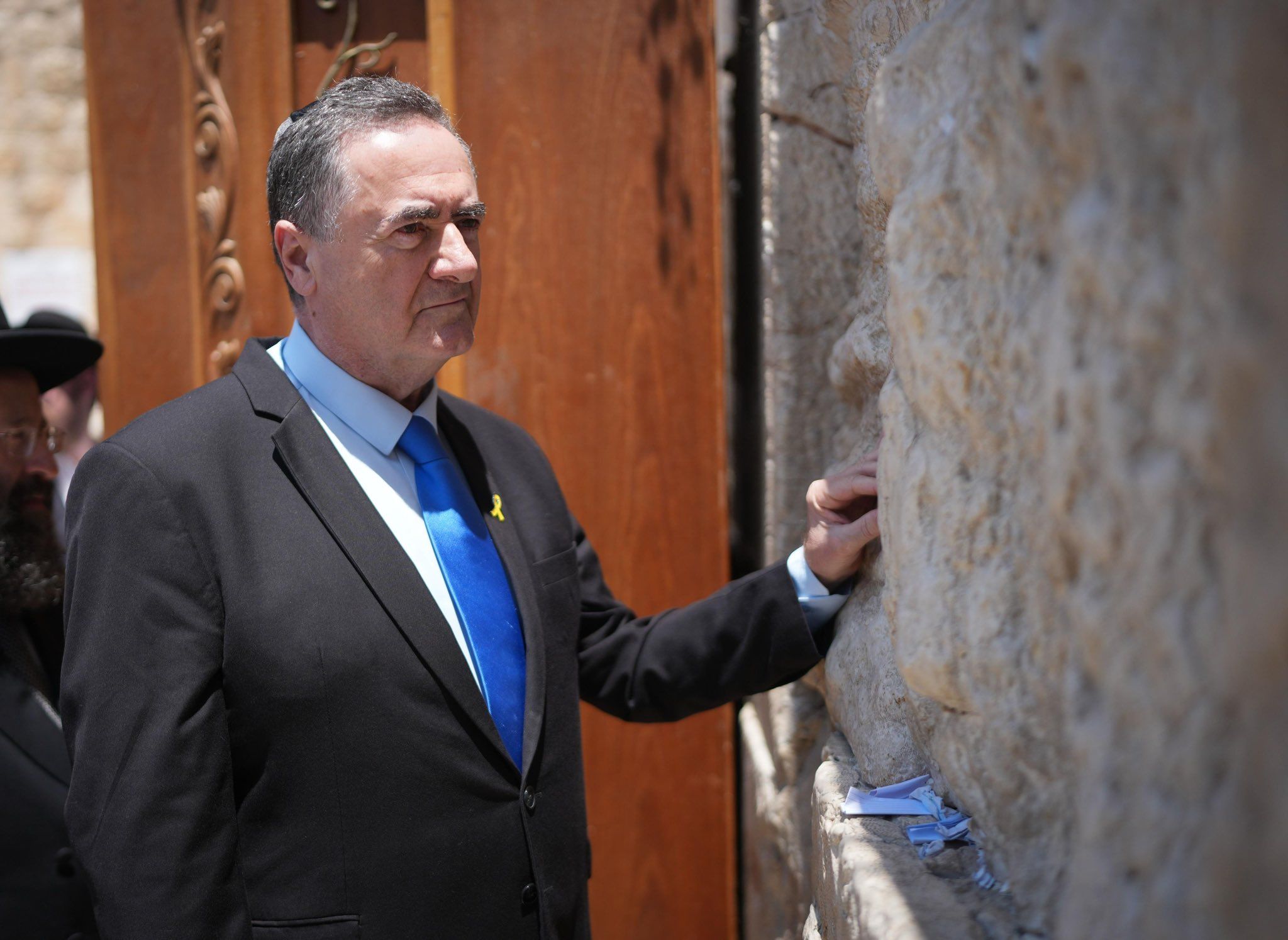 وزیر دفاع اسرائیل رهبر حوثی‌ها را به کشتن تهدید کرد