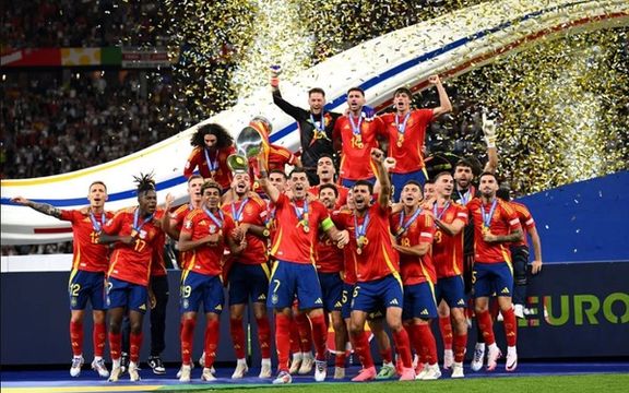 اسپانیا ٢-١ انگلستان؛ تمام، لاروخا با الماسهای جوانش قهرمان یورو ٢٠٢٤ شد