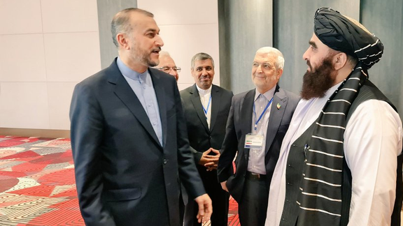 د روح الله احمدزي لیکنه؛ ایران د کومو ګټو په اساس طالبان د افغانستان واقعیت ګڼي؟