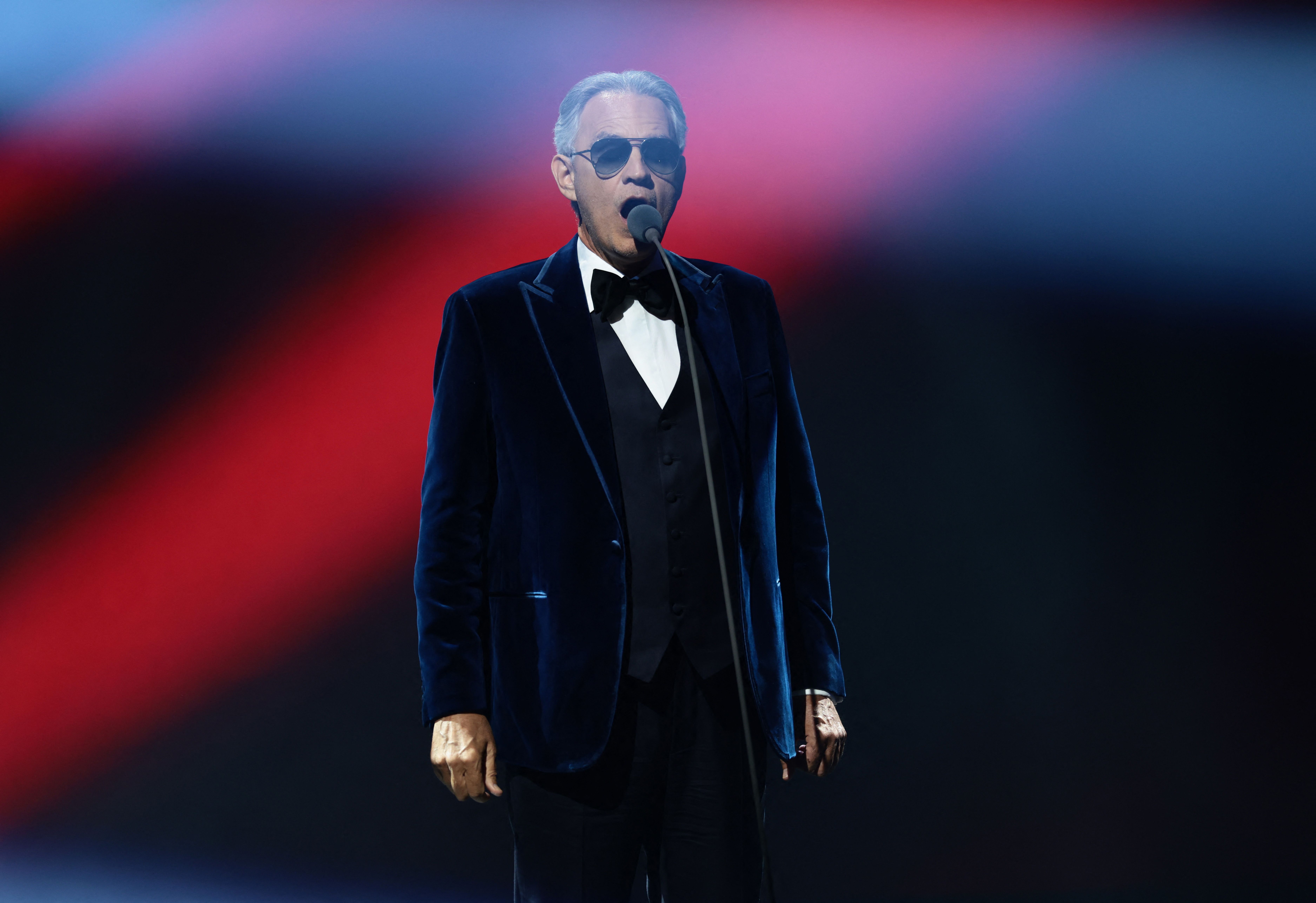 شب موسیقی، فوتبال و جایزه صلح فیفا در مراسم قرعه‌کشی جام جهانی