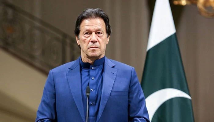 د عمران خان د ښي سترګې ۸۵ سلنه بینايي له منځه تللې