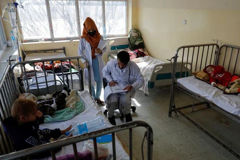 اوچا بیش از ۶ میلیون دالر برای ارائه خدمات صحی به مردم افغانستان کمک کرد