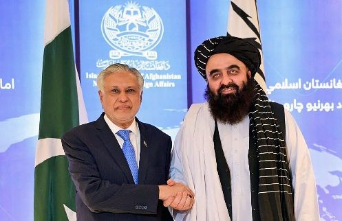 پاکستانی جنرال: د طالبانو او اسحاق ډار وروستۍ لیدنه د اختلافاتو حل څرګندوي