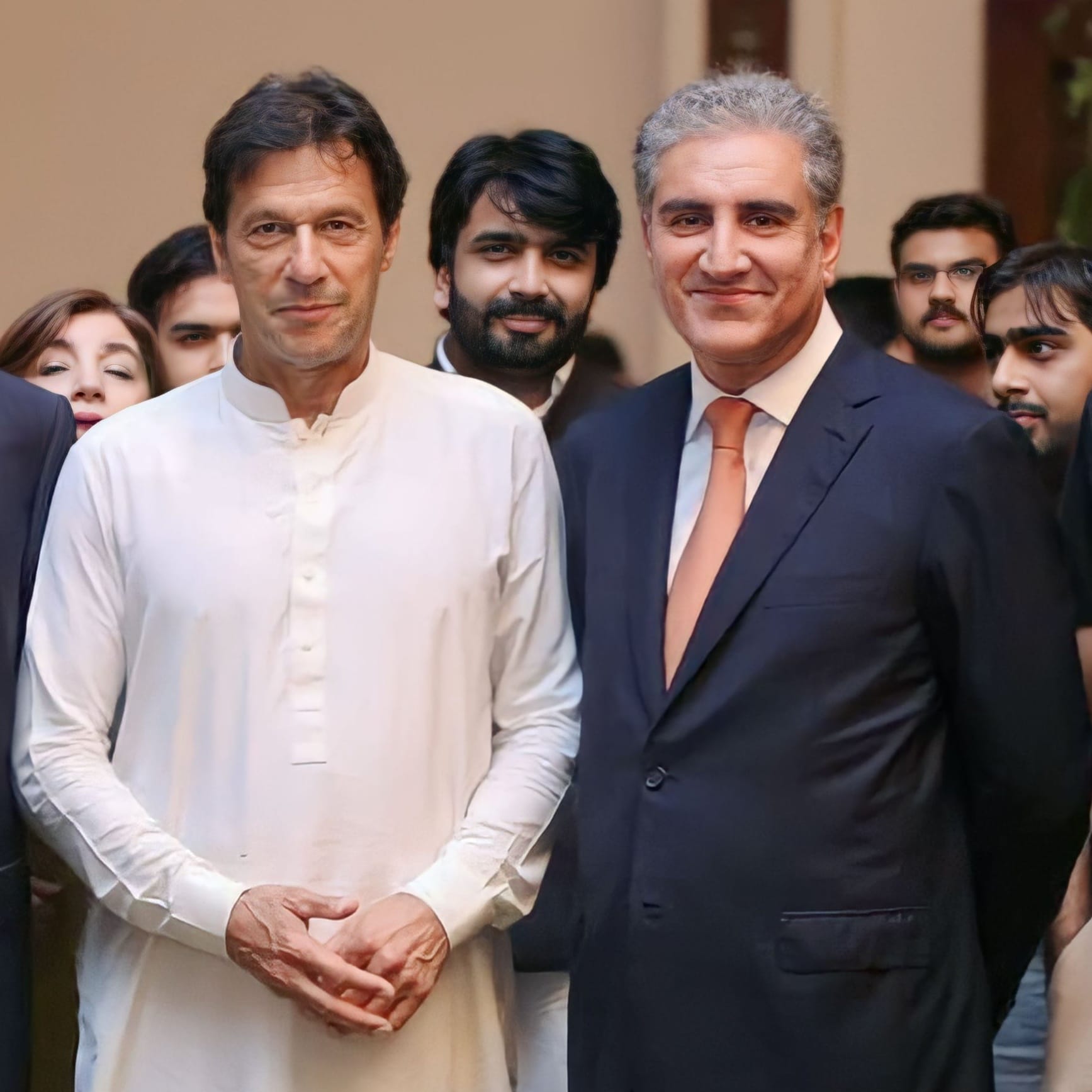 عمران خان و شاه محمود قریشی در پرونده افشای اسرار دولتی تبرئه شدند