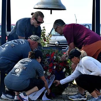 سټارز اینډ سټریپ ورځپاڼه: افغانستان کې د ۲۰۰۵ کال چینوک چورلکې پېښې قربانیان نه دي هېر شوي