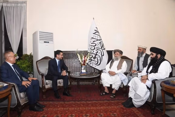 اوزبیکستان همکاری نظامی-فنی با طالبان را بررسی میکند