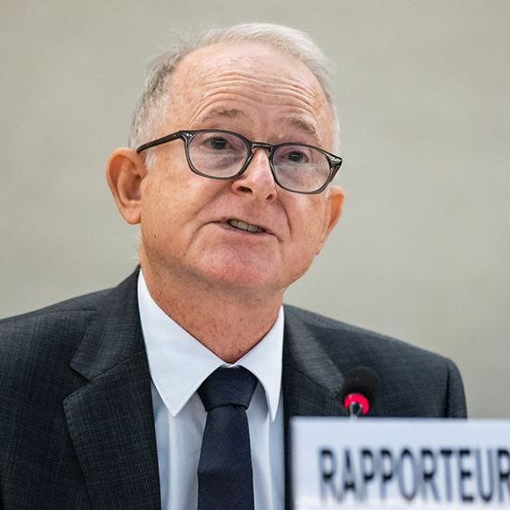 د ملګرو ملتونو راپور ورکوونکی وایي، ایراني رسنۍ افغانانو ته «سپکه او ناانساني ژبه» کاروي