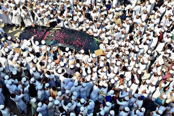 علمای مدرسه دیوبند به متقی 'هیچچیز درباره آموزش دختران نگفتند'