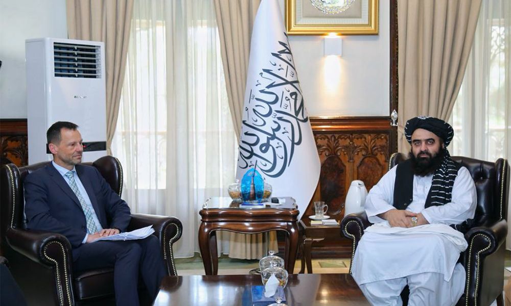 امیرخان متقی به توماس نیکلاسون: ما را به اتحادیه اروپا نزدیک کنید