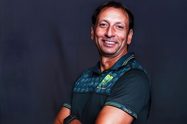 برگزاری مراسم معارفه سرمربی جدید تیم ملی فوتبال افغانستان در کابل