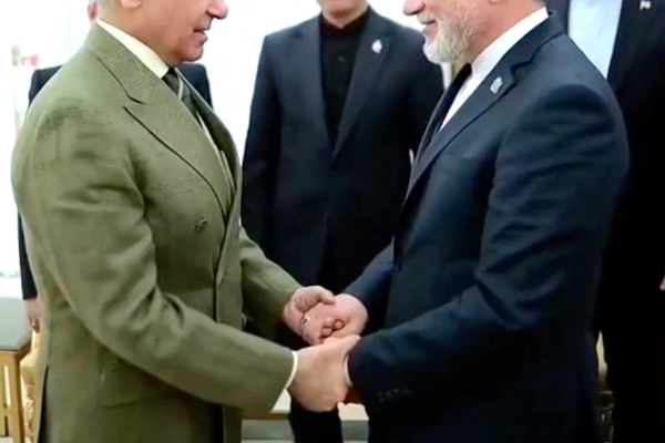 رویټرز: اسلاماباد د تهران وړاندیز له امریکا سره شریک کړی