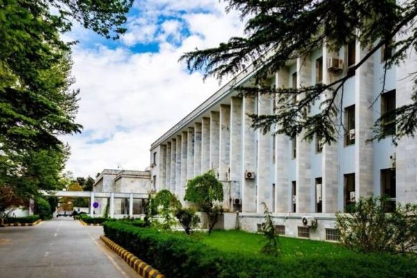 د طالبانو بهرنیو چارو وزارت د سوریې په حمص کې پر جومات برید وغنده