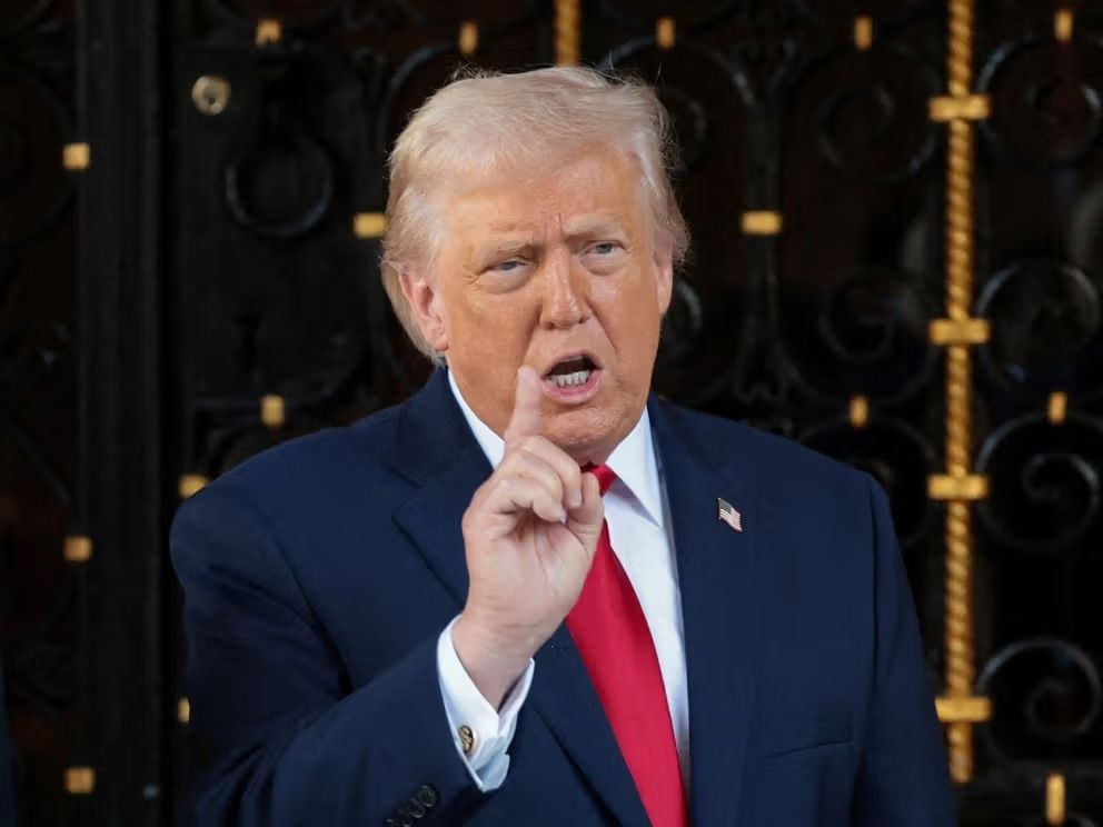 ټرمپ: که ایران پر لاریونوالو ډزې وکړي، امریکا به د هغوی د ژغورلو لپاره اقدام وکړي