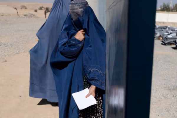 حركة النساء من أجل السلام والحرية: لا تسمحوا بتطبيع جرائم طالبان وتقنينها