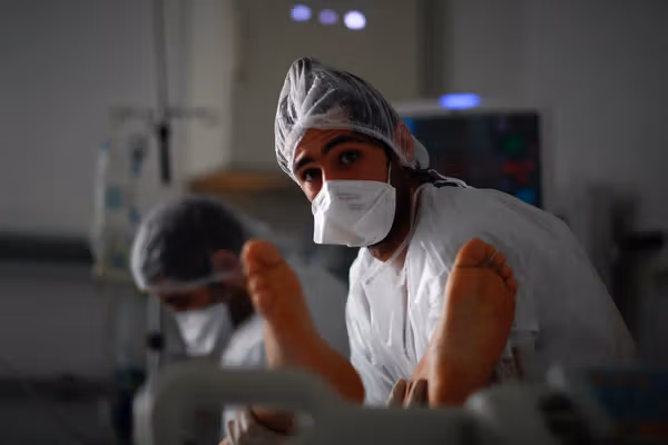 شفاخانه تخلیه شد؛ کشف بمب منفجرنشده جنگ جهانی اول در مقعد یک بیمار