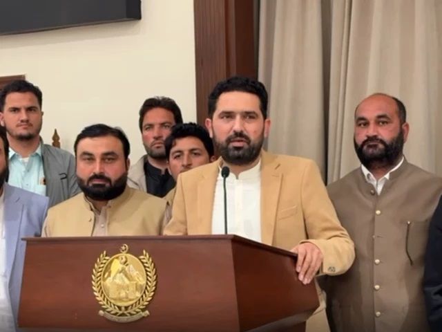 د تیرا عملیاتو ته د سهیل اپریدي غبرګون: له سیاسي اجماع پرته سوله ناشونې ده