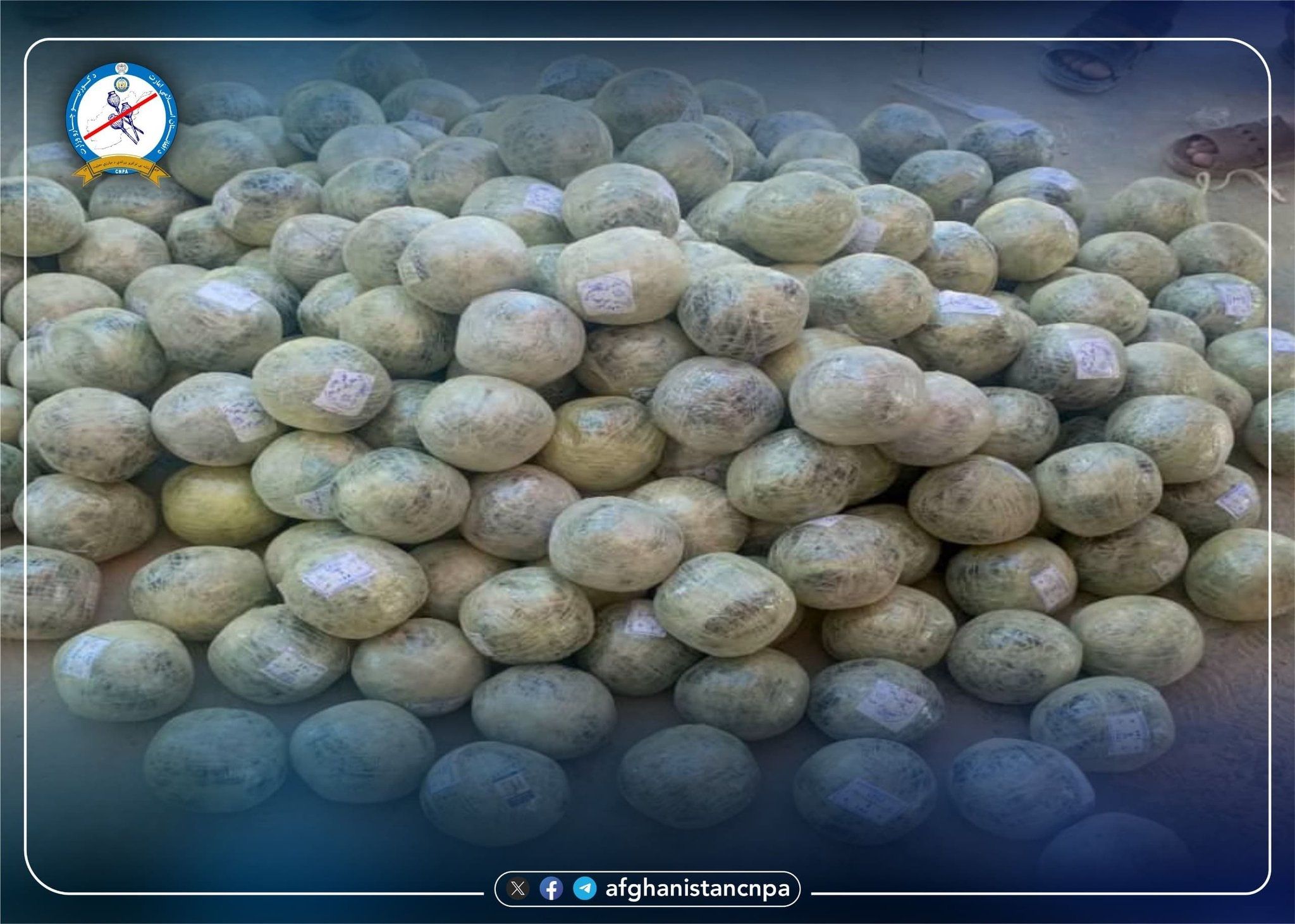 مظنون بازداشت نشده است؛ طالبان از کشف و ضبط بیش از ۲۰۰ کیلوگرم تریاک در هلمند خبر داد