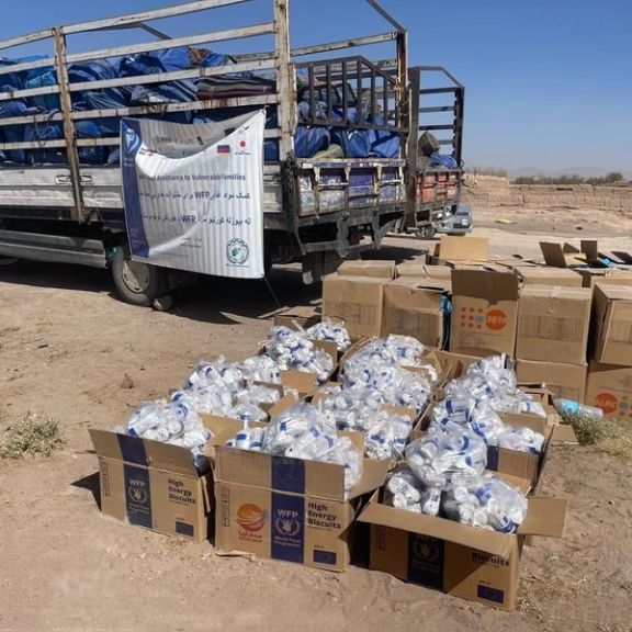 برنامه جهانی غذا ارسال مواد غذایی به آسیبدیدگان زمینلرزه هرات را آغاز کرد