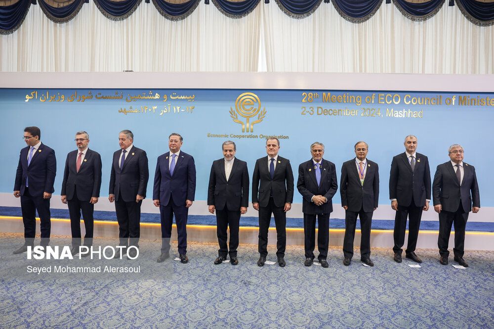 نشست اکو پایان یافت؛ «افغانستان نقش کلیدی دارد، اما درگیر تروریسم است»