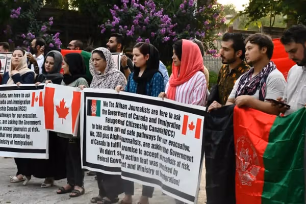 نی: افغانستان ته د خبریالانو په ځانګړي ډول د ښځینه خبریالانو بېرته ستنول خطرناک دی