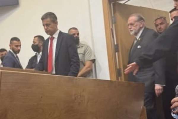 سفیر امریکا با حضور در دادگاه نتانیاهو، از او حمایت کرد