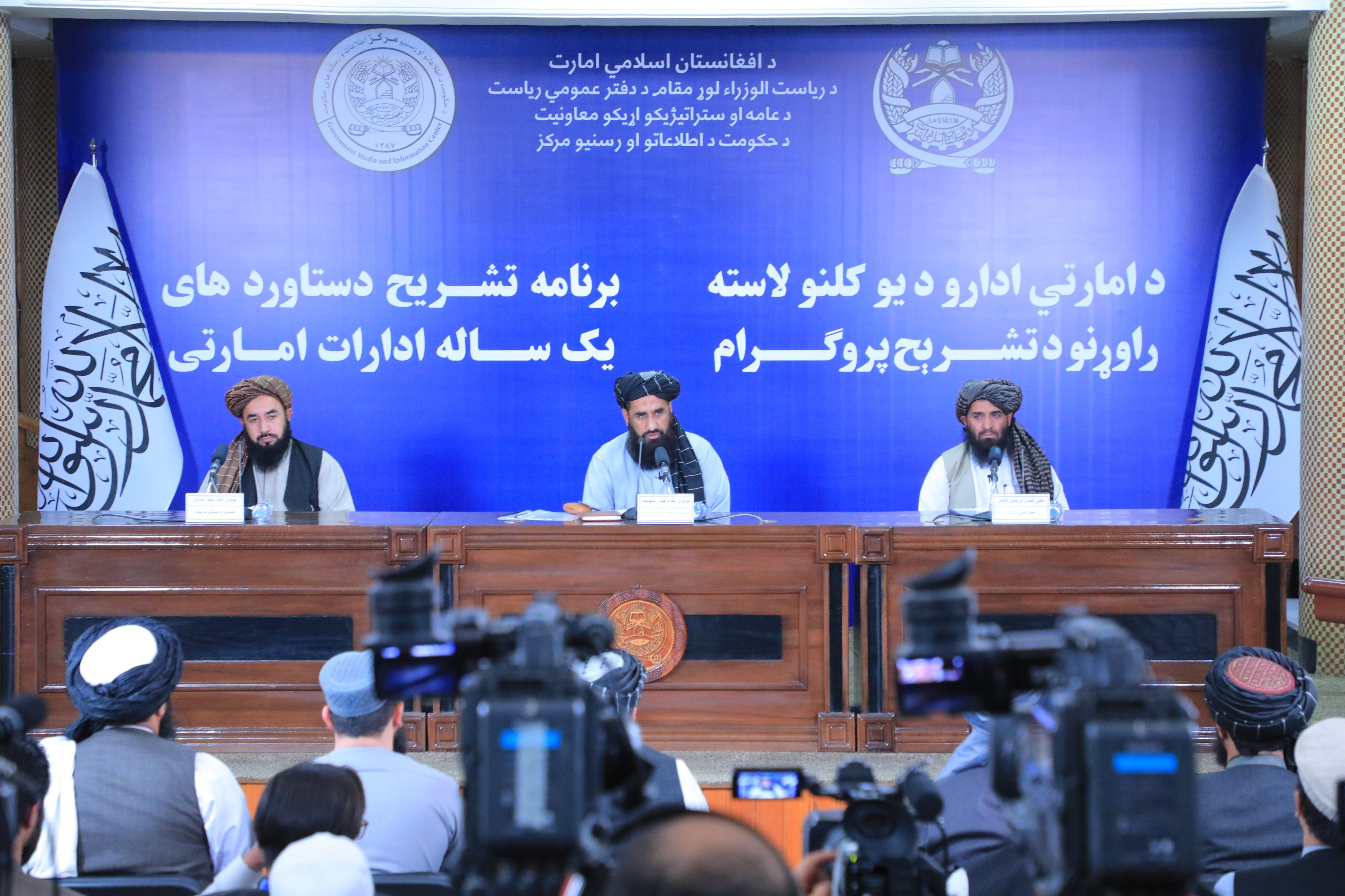 طالبان: د ادارې او مدیریت په برخو کې ۳۵ زره طالب جنګیالي په زده‌کړو بوخت دي 