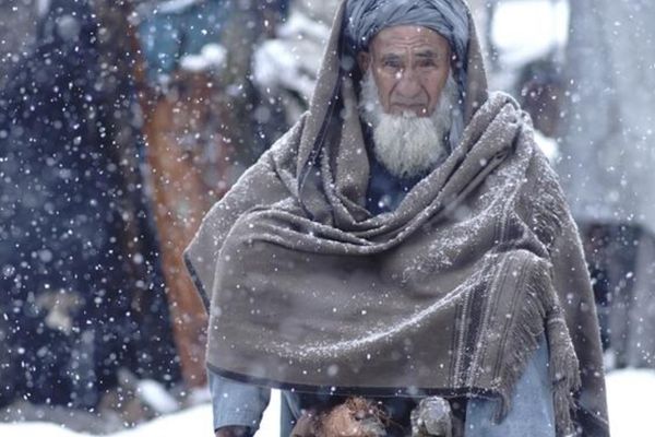 UN Says Humanitarian Aid Distributions Affected Due to Ban on Women’s Work