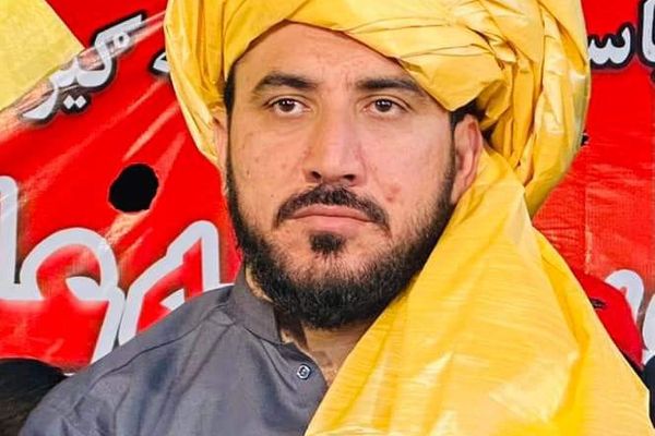 منظور پشتین وايي پاکستاني پوځ تېرا ته د ښځینه روغتیاپالانو له ورتګ څخه مخنیوی کړی