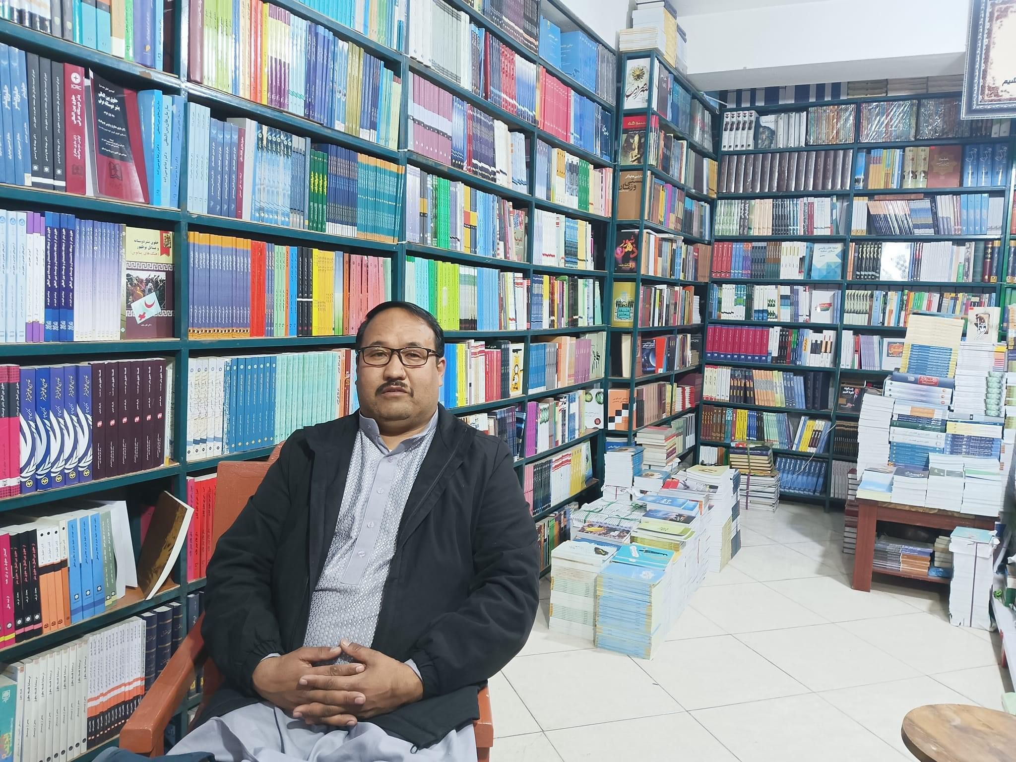 منابع می‌گویند افراد طالبان مسئول انتشارات مقصودی را در کابل 'شدیدا لت‌وکوب' کردند