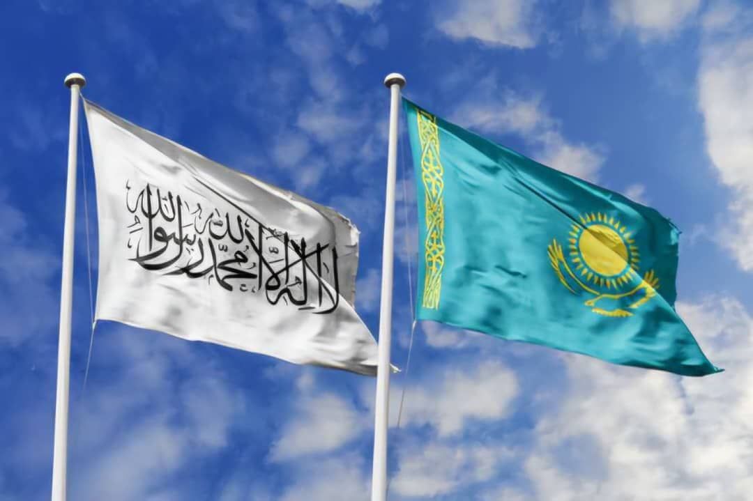 د طالبانو والي د قزاقستان د لومړي وزیر له مرستیال سره پر سوداګریزو همکاریو غږیدلی 
