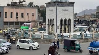 ملاهبت الله په کندهار کې له خپلو والیانو سره د «بګرام» په اړه درې ورځینۍ غونډه پیل کړې