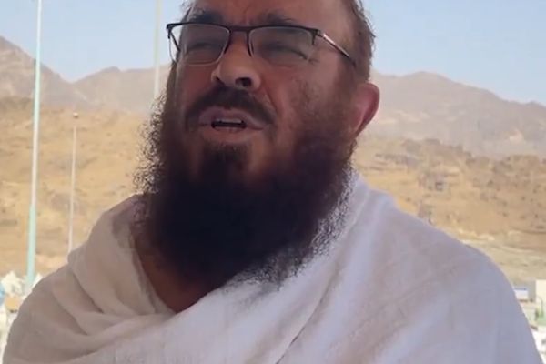 د طالبانو د حج او اوقافو وزیر: افغان حاجیانو ته اړینې اسانتیاوې برابرې شوې دي