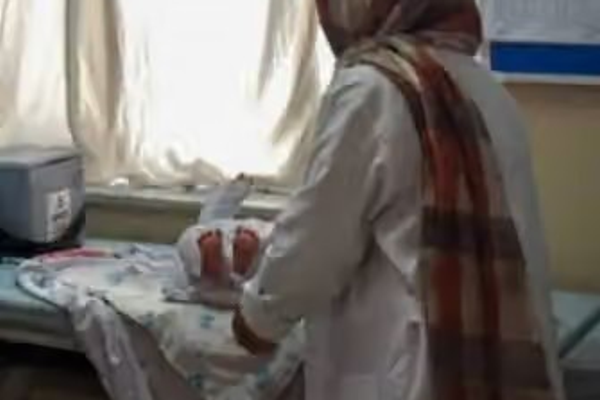 الأمم المتحدة: قطاع الصحة في أفغانستان يواجه عجزاً في التمويل بقيمة 120 مليون دولار