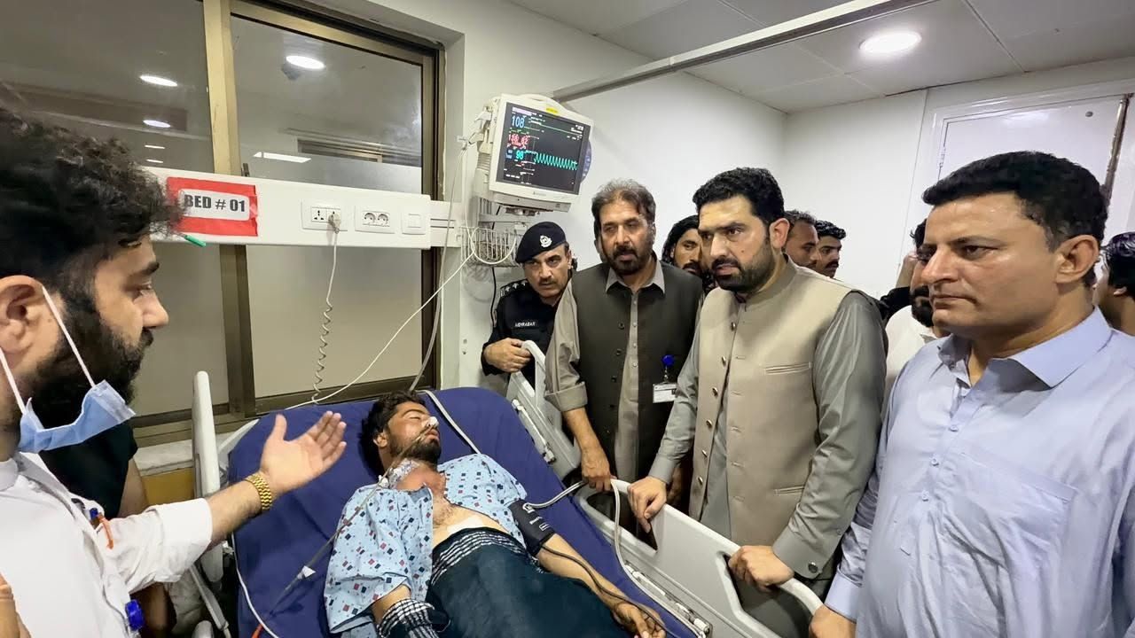 د پښتونخوا په کُرمه کې پر یوه کور د ډرون الوتکې برید څلور تنه وژلې او ۸ نور یې ټپیان کړي