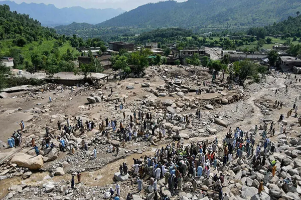 د روان زېږدیز کال له پیله خېبر پښتونخوا کې د سېلابونو له امله ۵۰۰ کسان مړه شوي