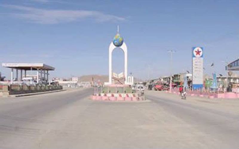 باشندگان شهر غزنی از حمله هوایی به سه ناحیه خبر دادند
