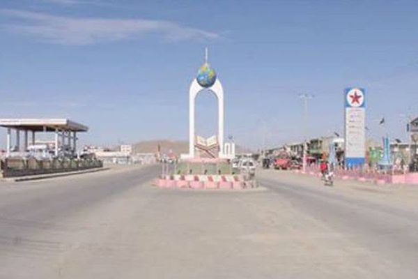 باشندگان شهر غزنی از حمله هوایی به سه ناحیه خبر دادند