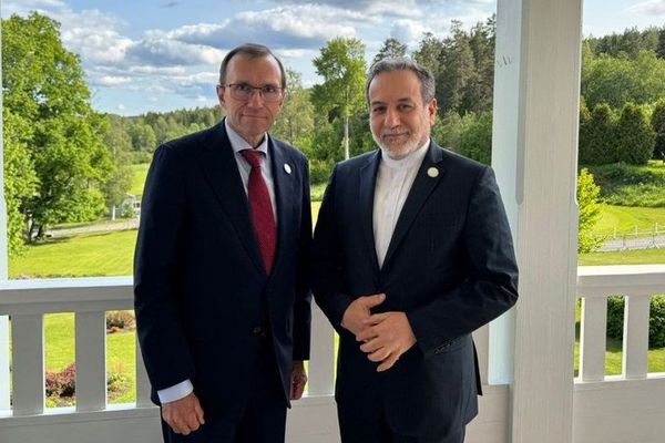 Iranian, Norwegian Foreign Ministers Discuss Afghanistan At Oslo Forum