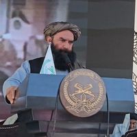 خواجه اصف ته د نورالله نوري ګواښ: ناروغ یې رواني حالت دې کابو او تاریخ هم مطالعه کړه