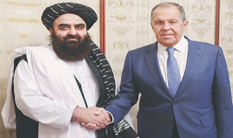 اصف درانی: د روسیې او طالبانو نږدېوالی ښايي د افغانستان په اړه سیمه‌ییز توازن بدل کړي