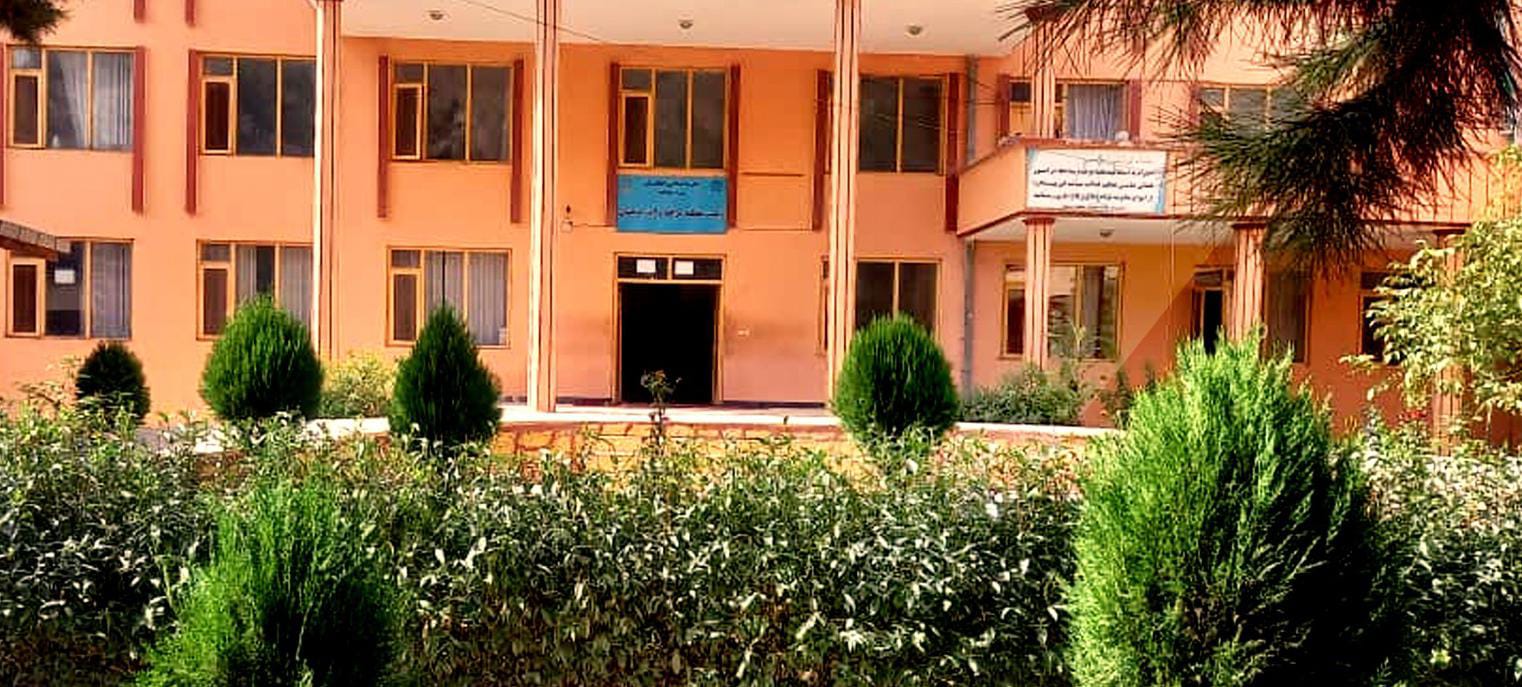 طالبان چهار نفر را در بدخشان در ملاء عام شلاق زد