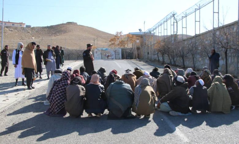 طالبان وایي په هرات کې ۳۵۰ روږدي کسان د مهارتونو روزنې څخه فارغ شوي