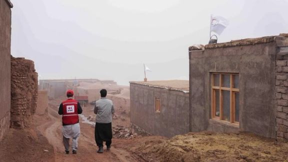 افغاني سرې میاشتې په هرات کې زلزله ځپلو ته ۲۸۸ جوړ شوي کورونه سپارلي دي