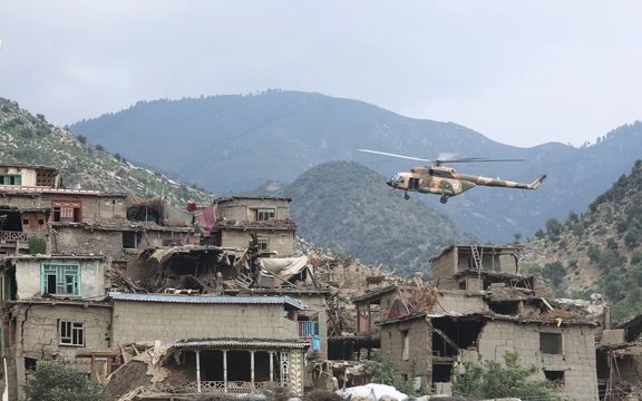 د طالبانو امنيتي او تصفيوي کمېسيون د زلزلهځپلو د مرستو په تړاو غونډه وکړه